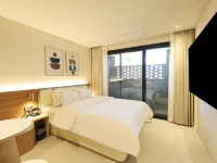 H AVENUE Jecheon Station Hotels in Jecheon-si