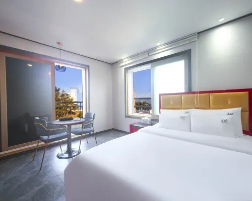 Ulsan Jinha U and I Hotels near Ganjeolgot