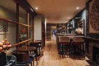The Old Quay House Hotel - bar