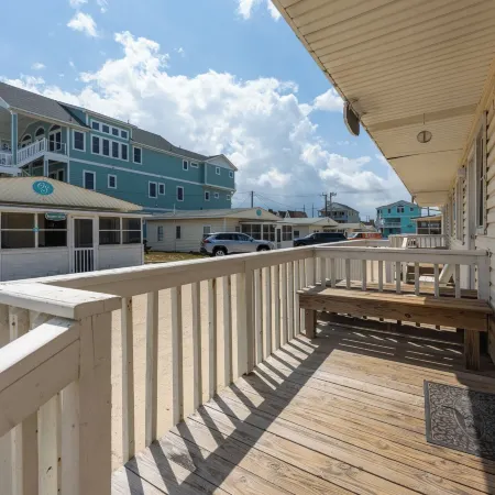 Oceanside Court by Kees Vacations