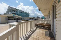 Oceanside Court by Kees Vacations Hotels in Nags Head