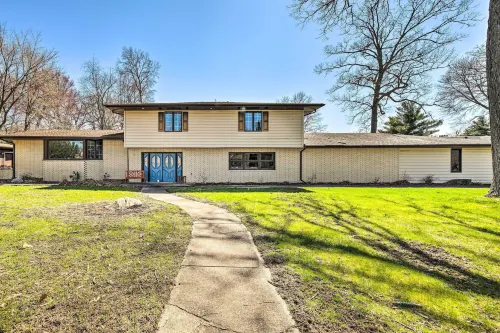 Spacious Getaway w/ Heated Private Pool! - 3-Star
