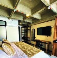 Epic Suite 407 Deluxe Airport