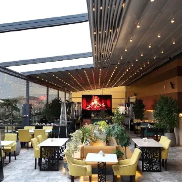 Le Reve Hotel By Le Reve Company