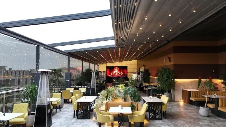 Le Reve Hotel By Le Reve Company