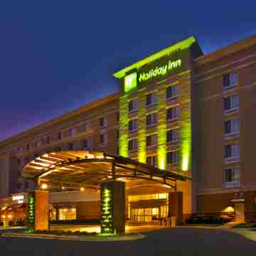 Holiday Inn DETROIT METRO AIRPORT by IHG Hotel Exterior