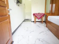OYO 95103 Madiun Dkost Syariah Hotels in Madiun City