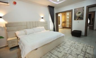 나이에 JCK라인 홈즈(JCKline Homes) 3성급 호텔 스위트룸