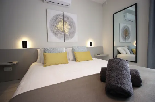 Cosy Spacious Penthouse near Qawra Beach