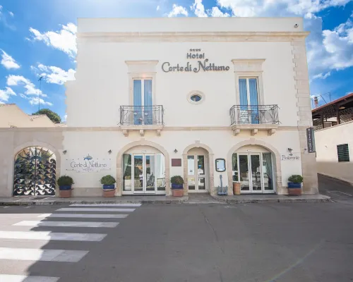 Corte di Nettuno - Cdshotels Hotels in Otranto