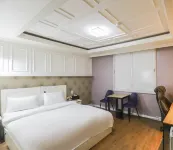 Mac Hotel Hotels near Oryong Station