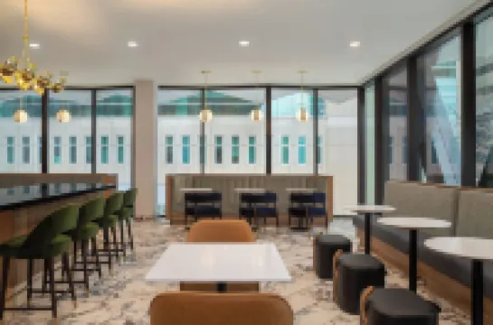 希爾頓歡朋酒店，卡爾加里市中心