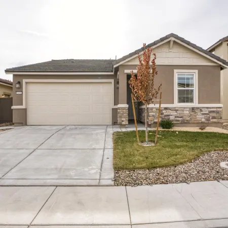 Stylish Sleek 4Br Nevada Home Near Downtown Reno
