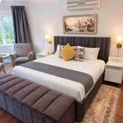 Lido Hotel Rooms