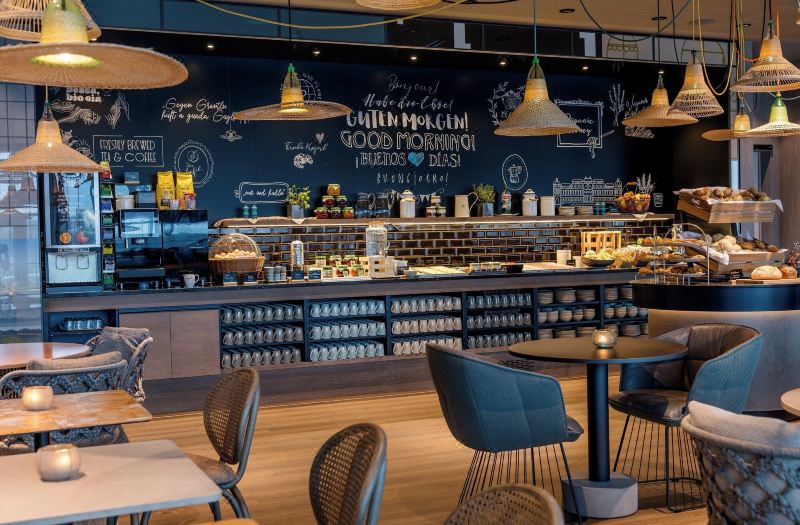 Motel One Wien-Donau City photo 2