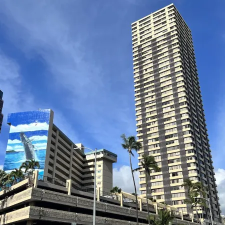 Oceanview Waikiki Studio B
