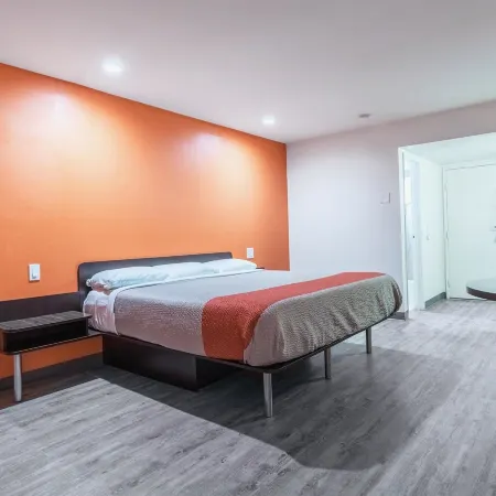 Motel 6 Barstow, CA - Route 66