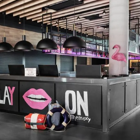 Moxy Bergen