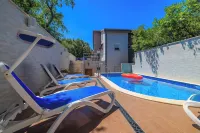 Apartments Alin - Sea View