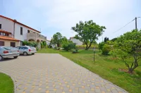 Apartments Bogetic