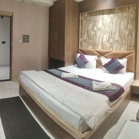 HOTEL DEVBHOOMI INN