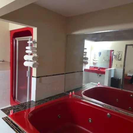 Chesaning INN & Suites