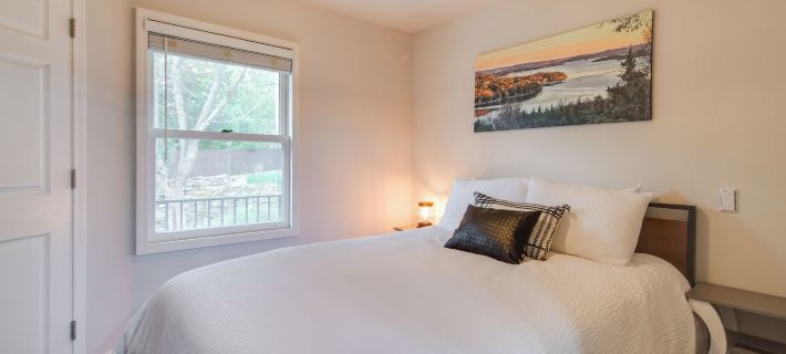 Steps to Table Rock Lake! Family Escape w/ 2 Decks Hotele w: Indian Point