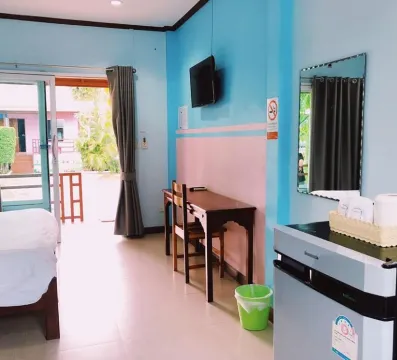 ห้องสแตนดาร์ด เตียงใหญ่ 1 เตียง