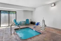 Quality Inn & Suites - spa