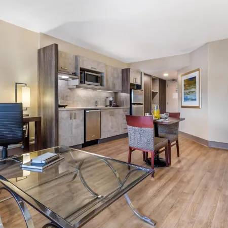 Best Western Plus Ottawa City Centre