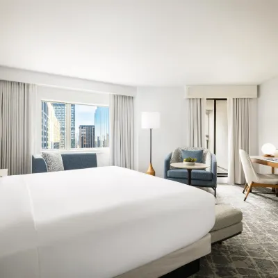 Hilton Boston Back Bay Hotels near Christian Science Center