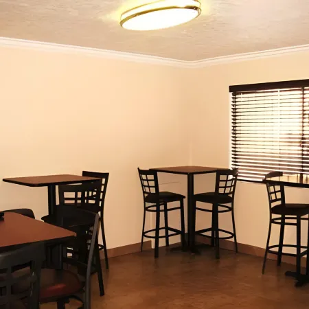 Discovery Inn