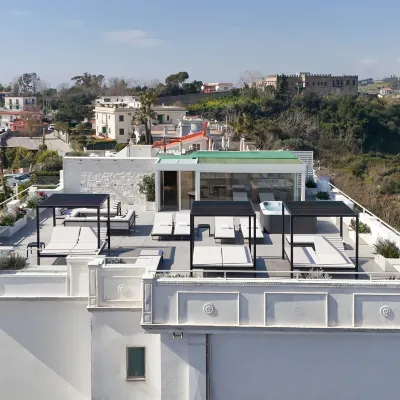 Hotel Il Gabbiano Các khách sạn gần Thị trấn Baia