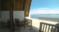 Krisna Bungalows and Restaurant - Ocean View