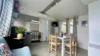 Charming Mobile Home in Les Mathes, Close to La Palmyre Zoo - 2星級