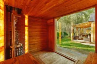 Pole Boutique Hotel