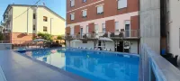 Hotel Otello - Pools