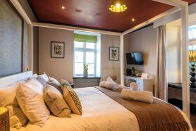 The Crown Hotel