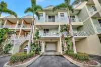 Sunrise Waterfront 2BR Townhome - Pool Private Terraces