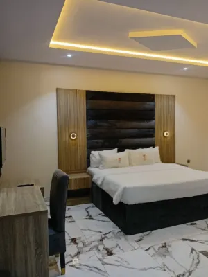 Motion Hotel and Suites - 2 étoiles
