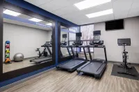 Hampton Inn Auburn - Gym