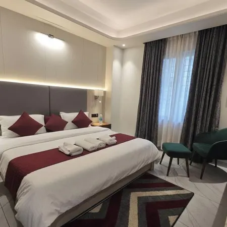 Hotel Divine Vista
