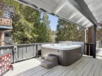 The Matterhorn Manor by AvantStay Hotéis em Crestline