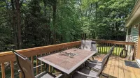 Chalet on Chalet by AvantStay Pocono Retreat Firepit Summer Beach Access Mins to Big Boulder Skiing