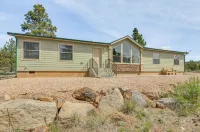 Secluded Boulder House - Next to National Forests! - 3-Star