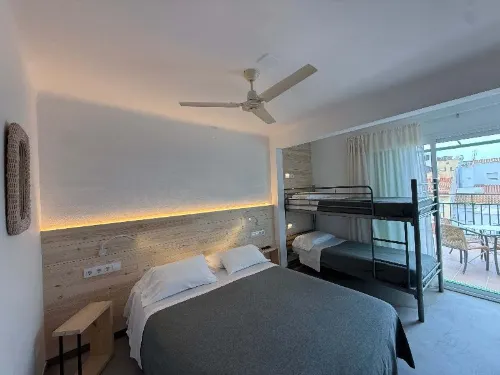 Hostal Rom Familiar