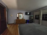 Jay's Ranch Hotels in Hamden