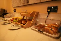The Continental Hotel, Derby - Bữa sáng