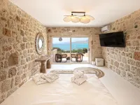 Eight Dimensions Capari Suites Elafonisos Hotels in Elafonisos