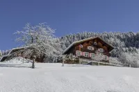 Vintage Mountain House With Sauna - Wifi